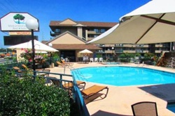 Arbors at Island Landing Hotel and Suites, pet friendly hotels in Piegon Forge, TN, dog friendly Pigeon Forge hotels
