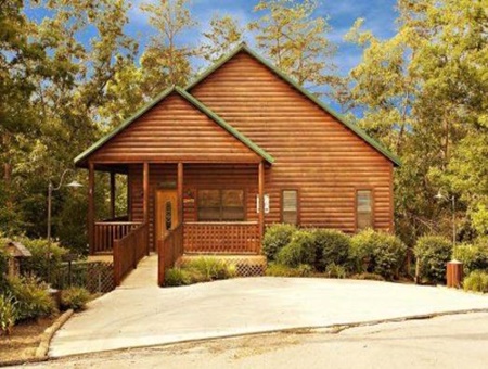 1 bedroom Smokey Mountain rentals, Hanky Panky Couples Retreat, Pigeon Forge pet friendly vacation rentals, dog friendly rentals in Pigeon Forge, Tennessee, dogs allowed short term rentals in tennessee mountains