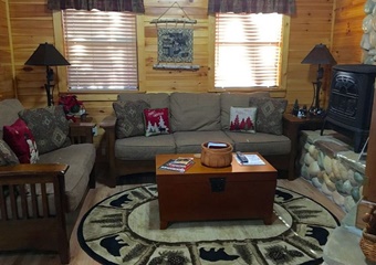 1 bedroom Smokey Mountain rentals, Hanky Panky Couples Retreat, Pigeon Forge pet friendly vacation rentals, dog friendly rentals in Pigeon Forge, Tennessee, dogs allowed short term rentals in tennessee mountains