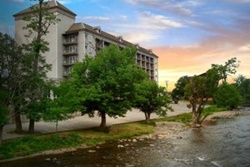 Smokey Shadows Motel, pet friendly hotels in Piegon Forge, TN, dog friendly Pigeon Forge hotels